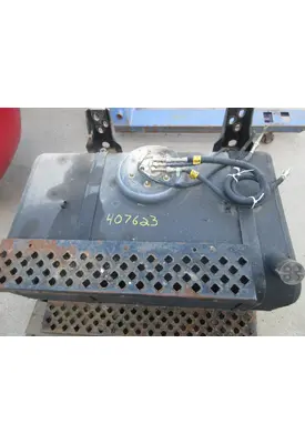GMC - MEDIUM C7500 Fuel Tank