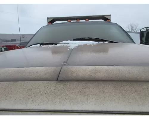 GMC - MEDIUM C7500 Hood