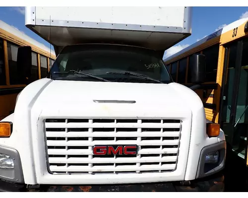 GMC - MEDIUM C7500 Hood