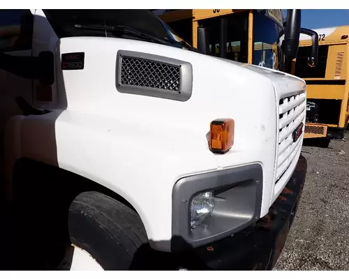 GMC - MEDIUM C7500 Hood