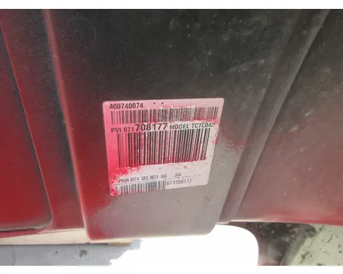 GMC - MEDIUM C7500 Hood