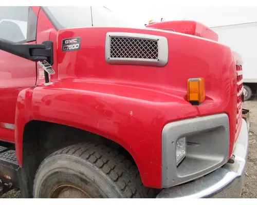 GMC - MEDIUM C7500 Hood