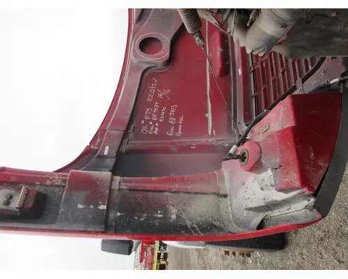 GMC - MEDIUM C7500 Hood