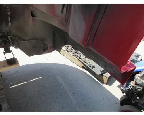 GMC - MEDIUM C7500 Hood