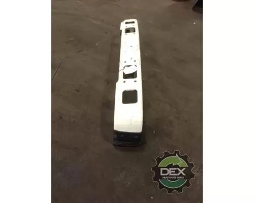 GMC - MEDIUM W4500 Bumper Assembly, Front