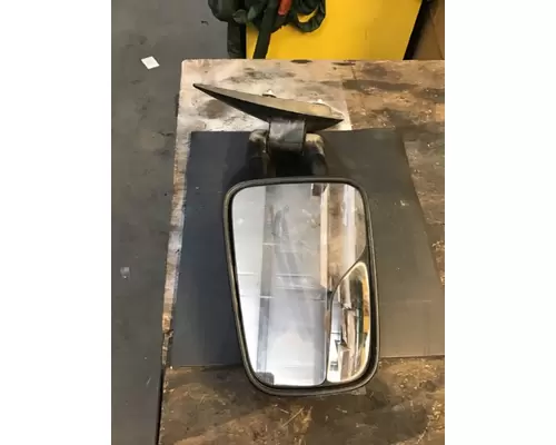 GMC - MEDIUM  Side View Mirror