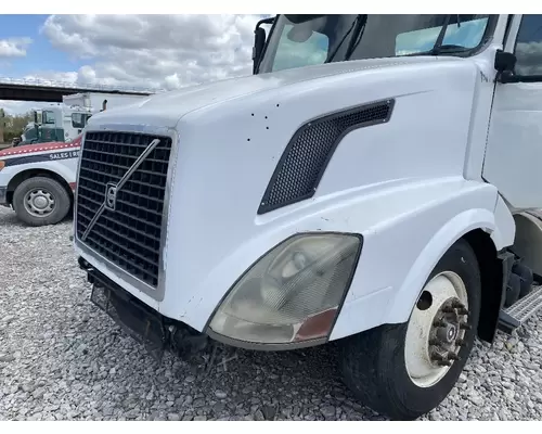 GMC/VOLVO/WHITE VNL300 Hood