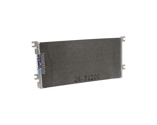 GMC/VOLVO/WHITE VNL660 AC Condenser