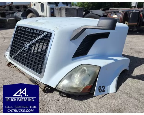 GMC/VOLVO/WHITE VNL Hood