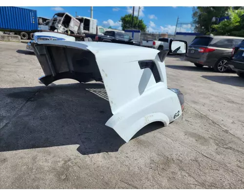 GMC/VOLVO/WHITE VNL Hood