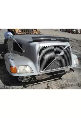 GMC/VOLVO/WHITE VNL Hood