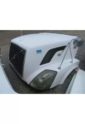 GMC/VOLVO/WHITE VNL Hood