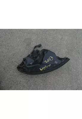 GMC/VOLVO/WHITE VNM Headlamp Assembly