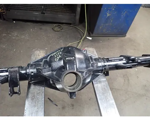 GMC 11.5 Axle Assembly, Rear