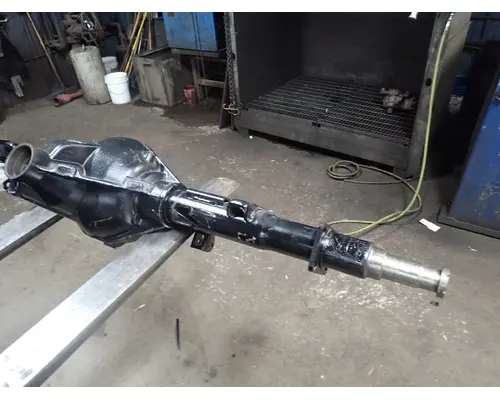 GMC 11.5 Axle Assembly, Rear