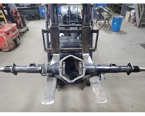 GMC 11.5 Axle Assembly, Rear