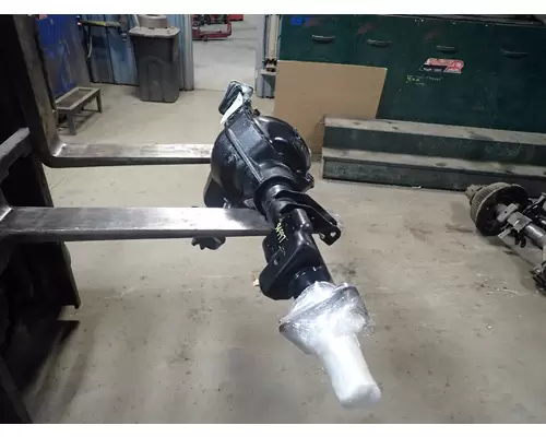 GMC 11.5 Axle Assembly, Rear