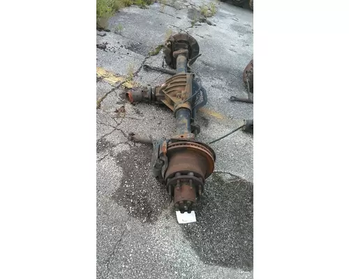 GMC 14 BOLT AXLE ASSEMBLY, REAR (REAR)