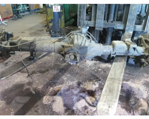 GMC 14 BOLT AXLE ASSEMBLY, REAR (REAR)