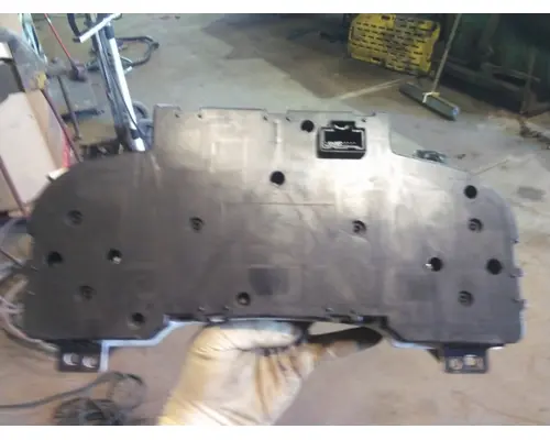 GMC 2500 SIERRA (99-CURRENT) GAUGE CLUSTER