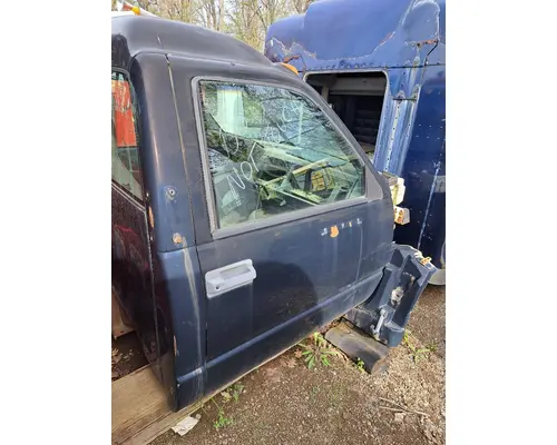 GMC 3500 Cab Mount