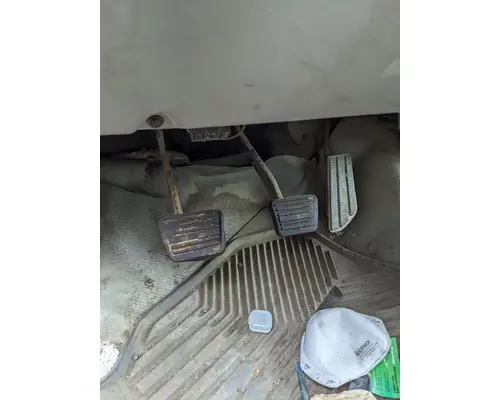 GMC 3500 Cab Mount