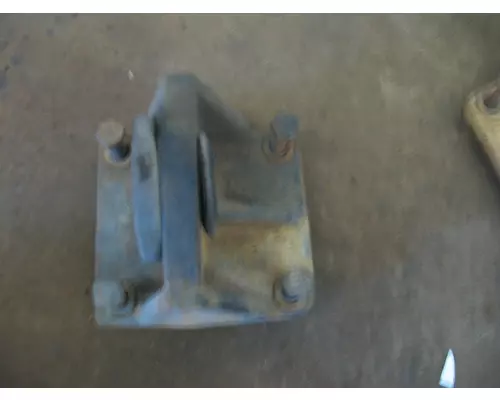 GMC 427 Engine Mounts