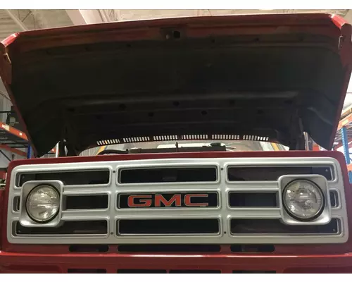 GMC 6000 Grille