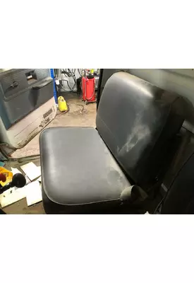 GMC 7000 Seat (non-Suspension)
