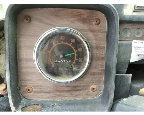 GMC ASTRO Instrument Cluster