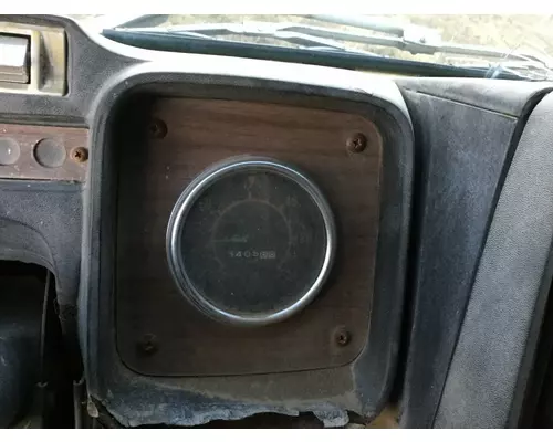 GMC ASTRO Instrument Cluster