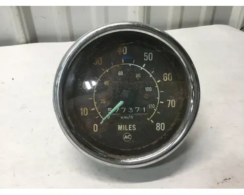 GMC ASTRO Instrument Cluster
