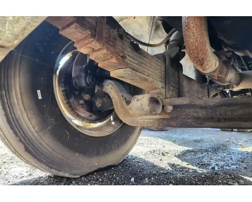 GMC Brigadier Axle Assy, Fr (4WD)
