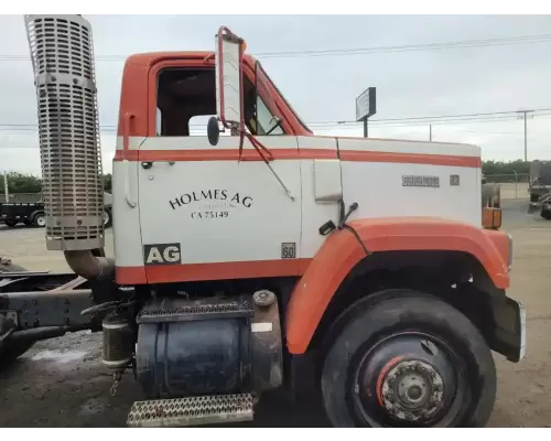 GMC Brigadier Cab