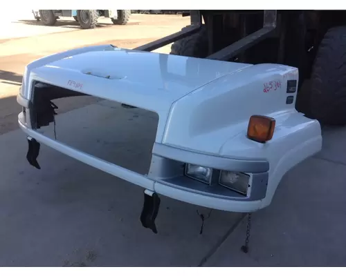 GMC C4500 / C5500 Hood