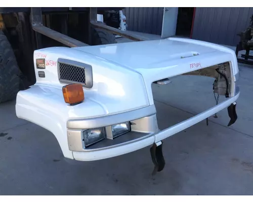 GMC C4500 / C5500 Hood