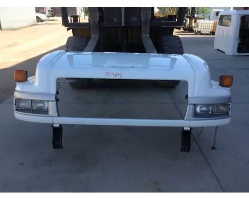 GMC C4500 / C5500 Hood