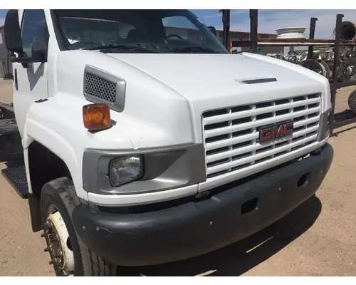 GMC C4500 / C5500 Hood