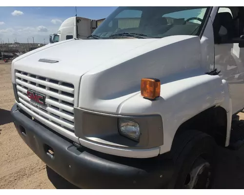 GMC C4500 / C5500 Hood