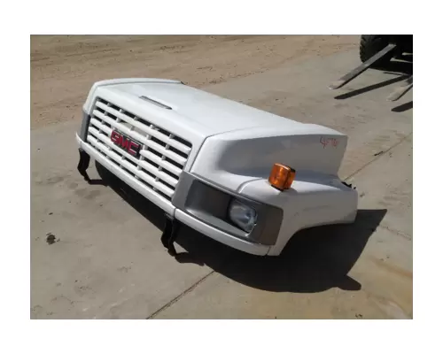 GMC C4500 / C5500 Hood