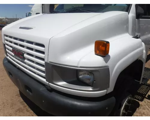 GMC C4500 / C5500 Hood