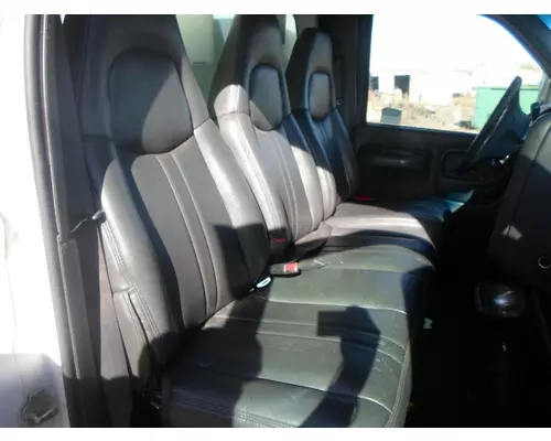 GMC C4500-C8500 Seat, Front