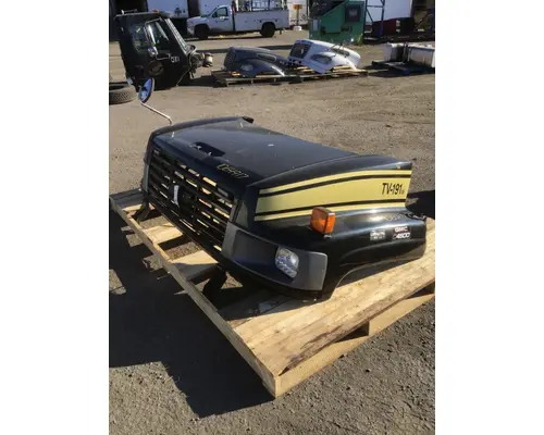 GMC C4500 Hood
