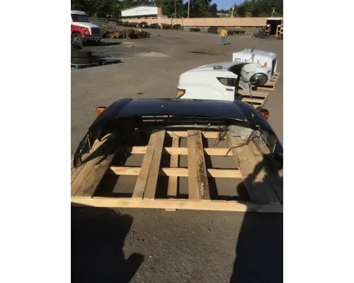 GMC C4500 Hood