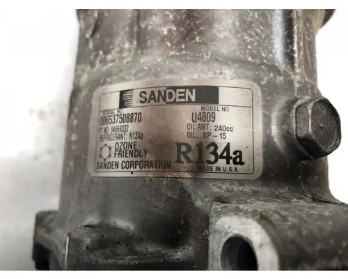 GMC C4C042 Air Conditioner Compressor