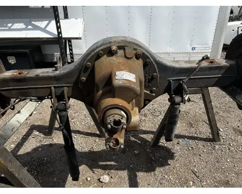 GMC C4 Axle Assembly, Rear