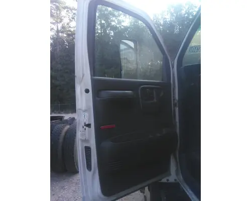 GMC C5500 2003-2010 DOOR ASSEMBLY, FRONT