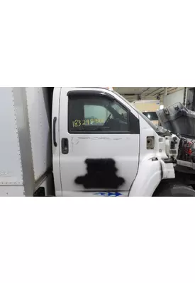 GMC C5500 2003-2010 DOOR ASSEMBLY, FRONT