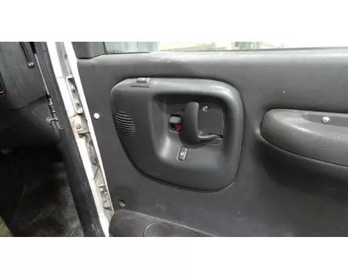 GMC C5500 2003-2010 DOOR ASSEMBLY, FRONT