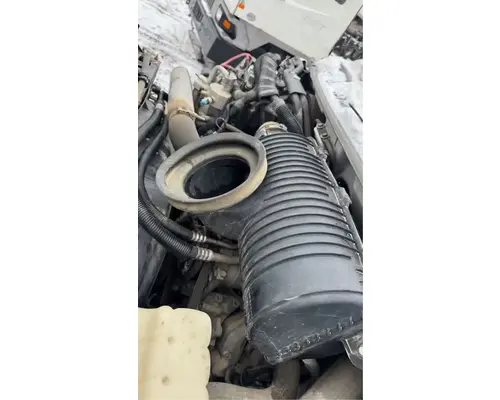 GMC C5500 Air Cleaner